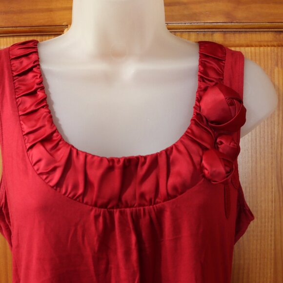 Loft Red Satin Detail Rosette Tank Top Med - Picture 2 of 9